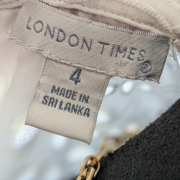 London Time White Eyelet Knee Length Dress Size S - Picture 9 of 14